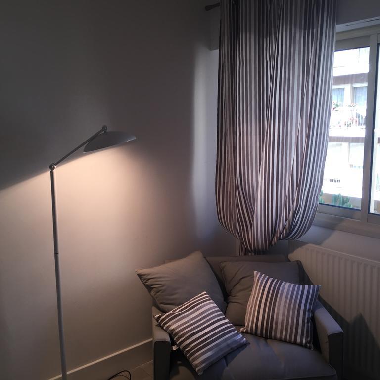 Apartamento Le Melody Antibes Habitación foto